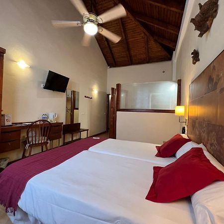 Gara Hotel Гарачико Екстериор снимка