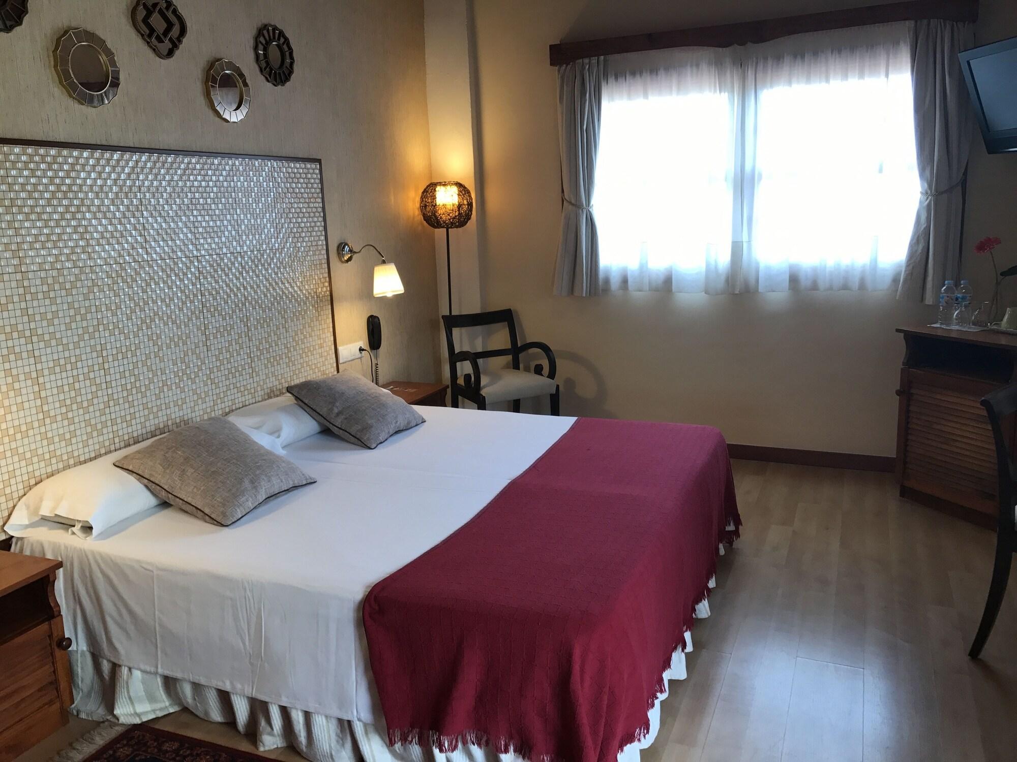 Gara Hotel Гарачико Екстериор снимка