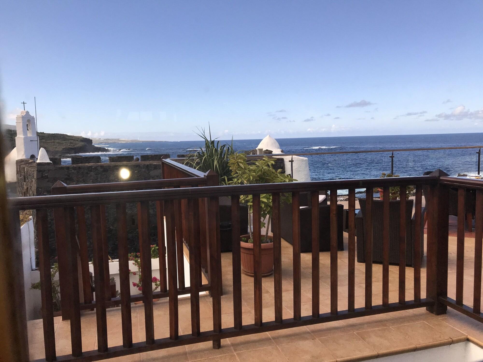 Gara Hotel Гарачико Екстериор снимка