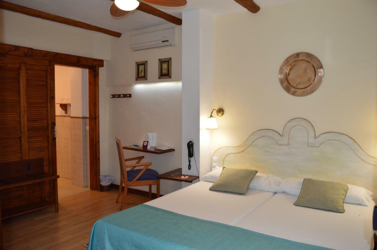 Gara Hotel Гарачико Екстериор снимка