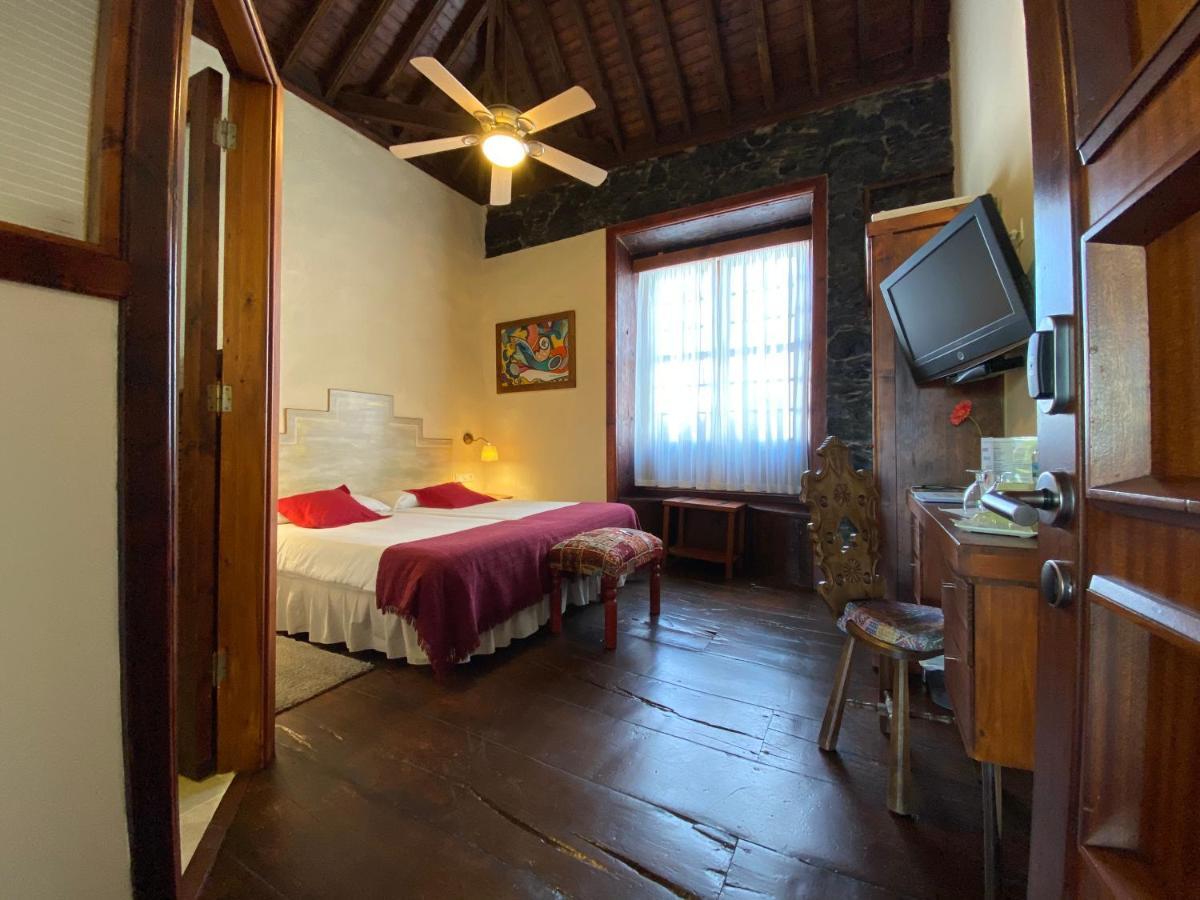 Gara Hotel Гарачико Екстериор снимка